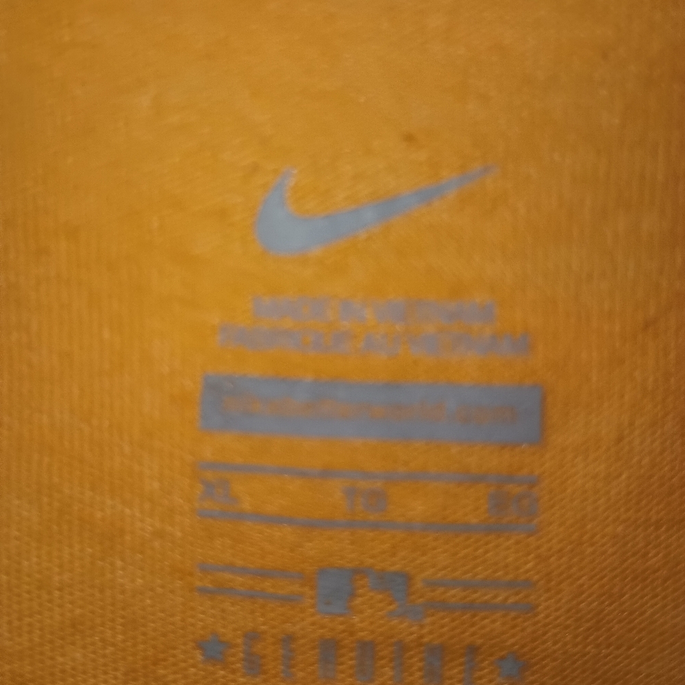 Oakland A's ladies v-neck nike shirt extra large